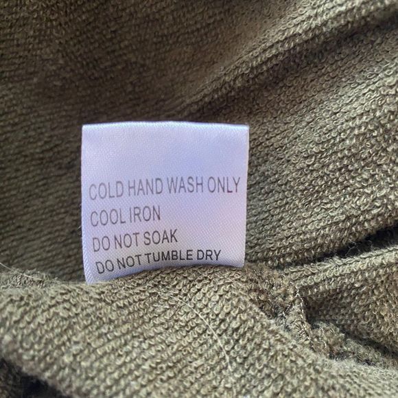 Emma and Sam Green Pullover Sweatshirt Hoodie SZ L - Picture 9 of 10